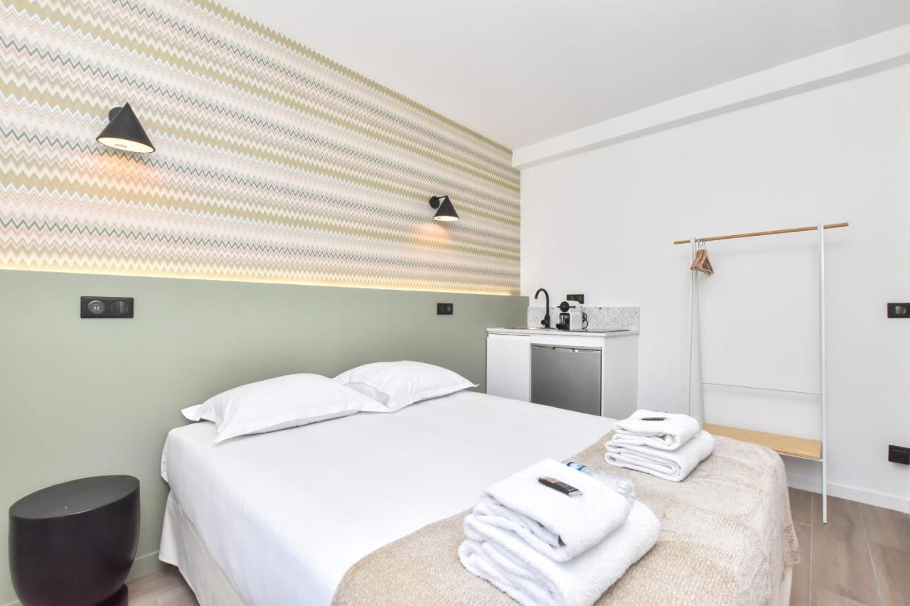 Cosy Bedroom Near Tour Eiffel Champs De Mars Parijs Buitenkant foto