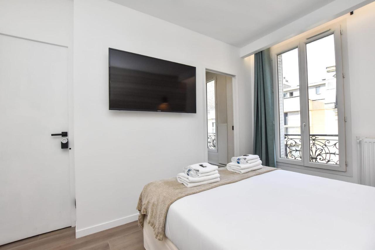 Cosy Bedroom Near Tour Eiffel Champs De Mars Parijs Buitenkant foto
